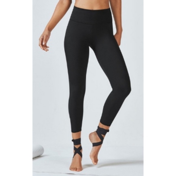 Fabletics Pants - NWT Fabletics Lisette High Waisted 7/8 Leggings